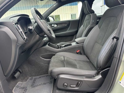 2023 Volvo XC40 Recharge Pure Electric Ultimate