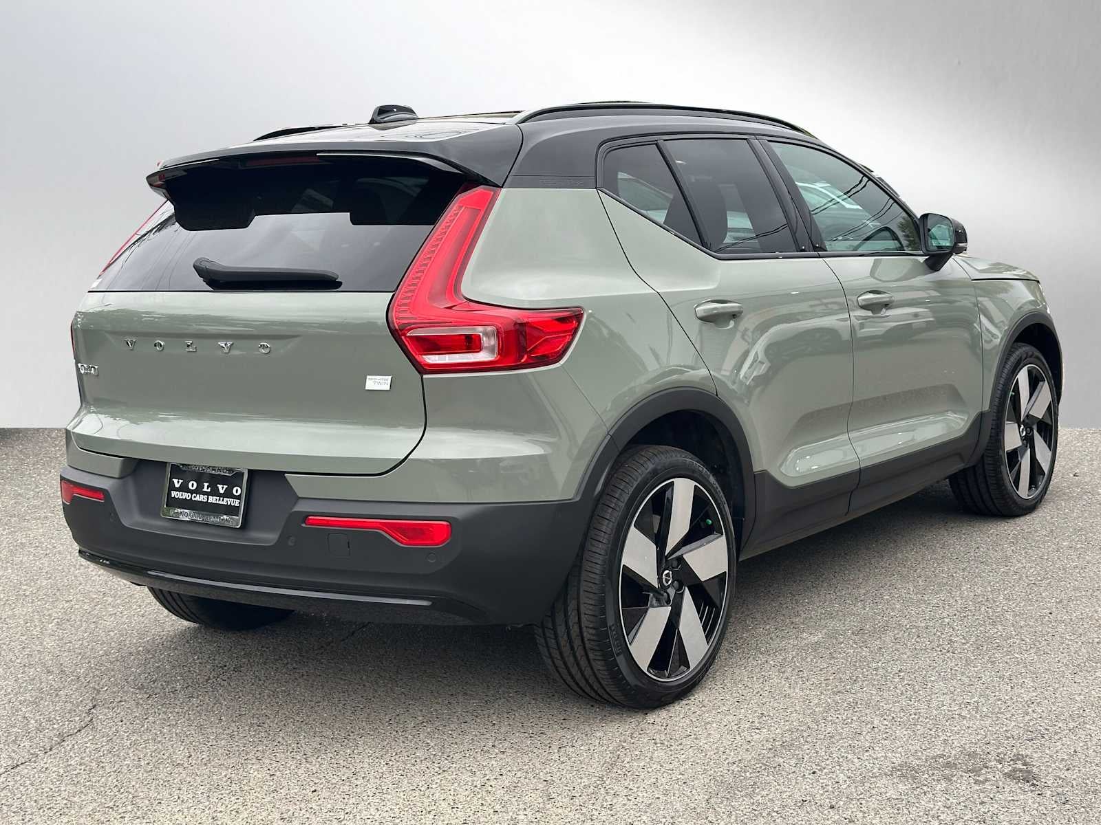 2023 Volvo XC40 Recharge Pure Electric Ultimate