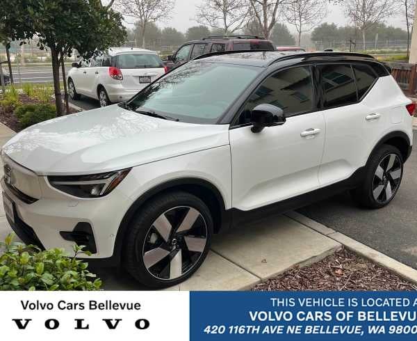 2023 Volvo XC40 Recharge Pure Electric Plus