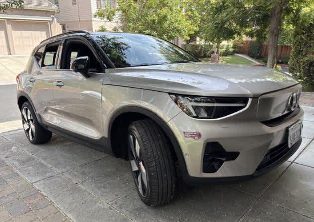 2023 Volvo XC40 Recharge Pure Electric Plus