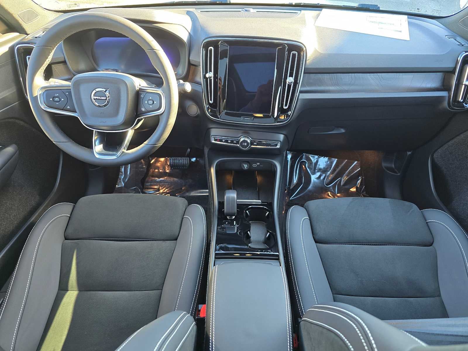 2023 Volvo XC40 Recharge Pure Electric Plus