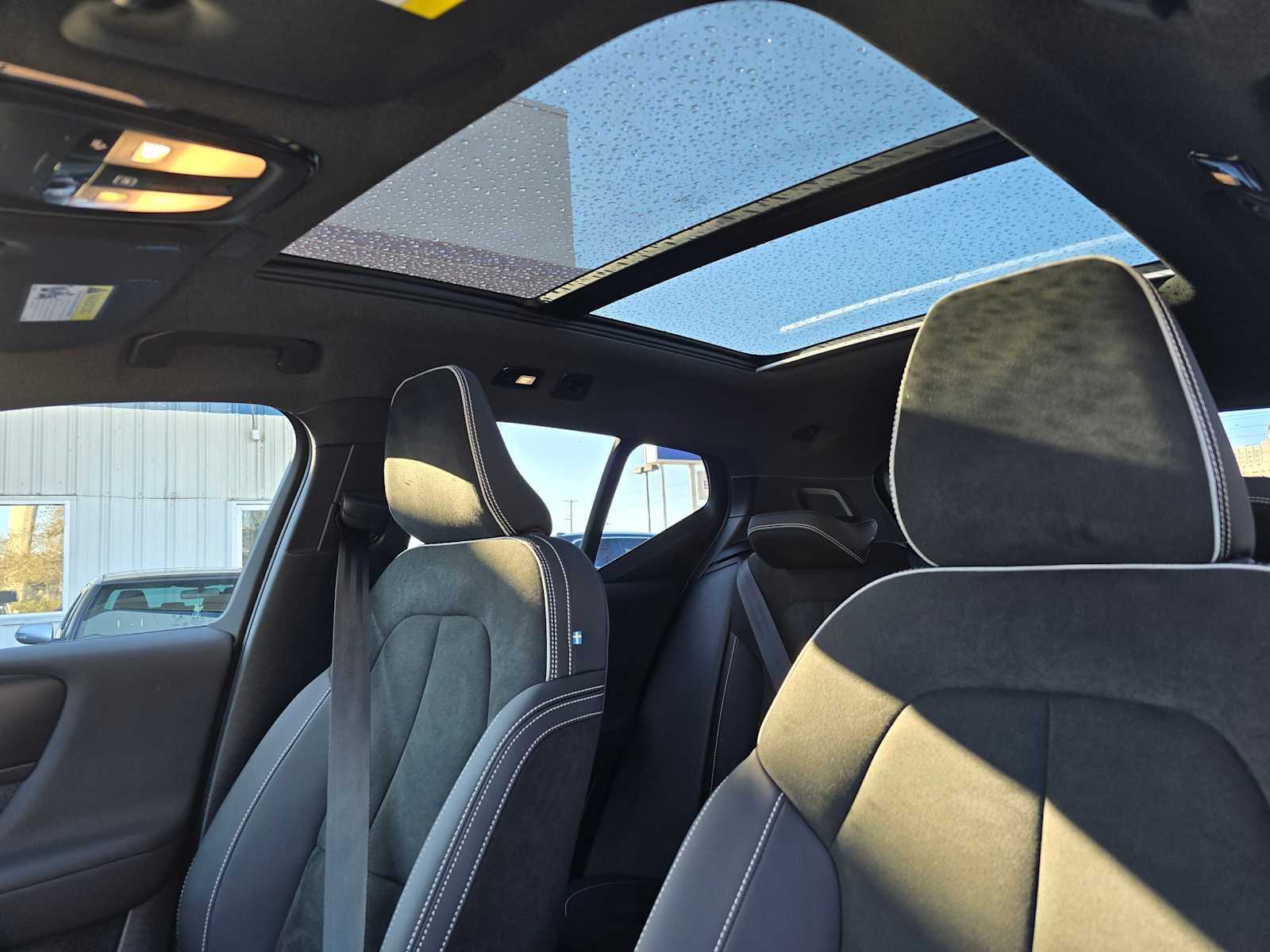 2023 Volvo XC40 Recharge Pure Electric Plus