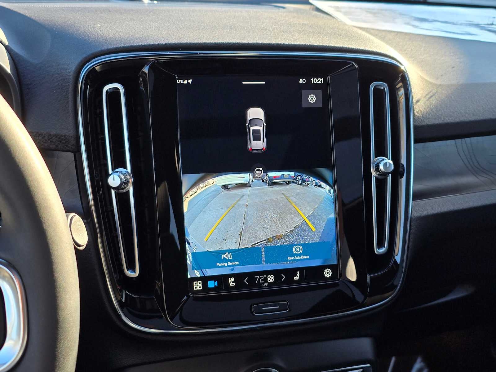 2023 Volvo XC40 Recharge Pure Electric Plus