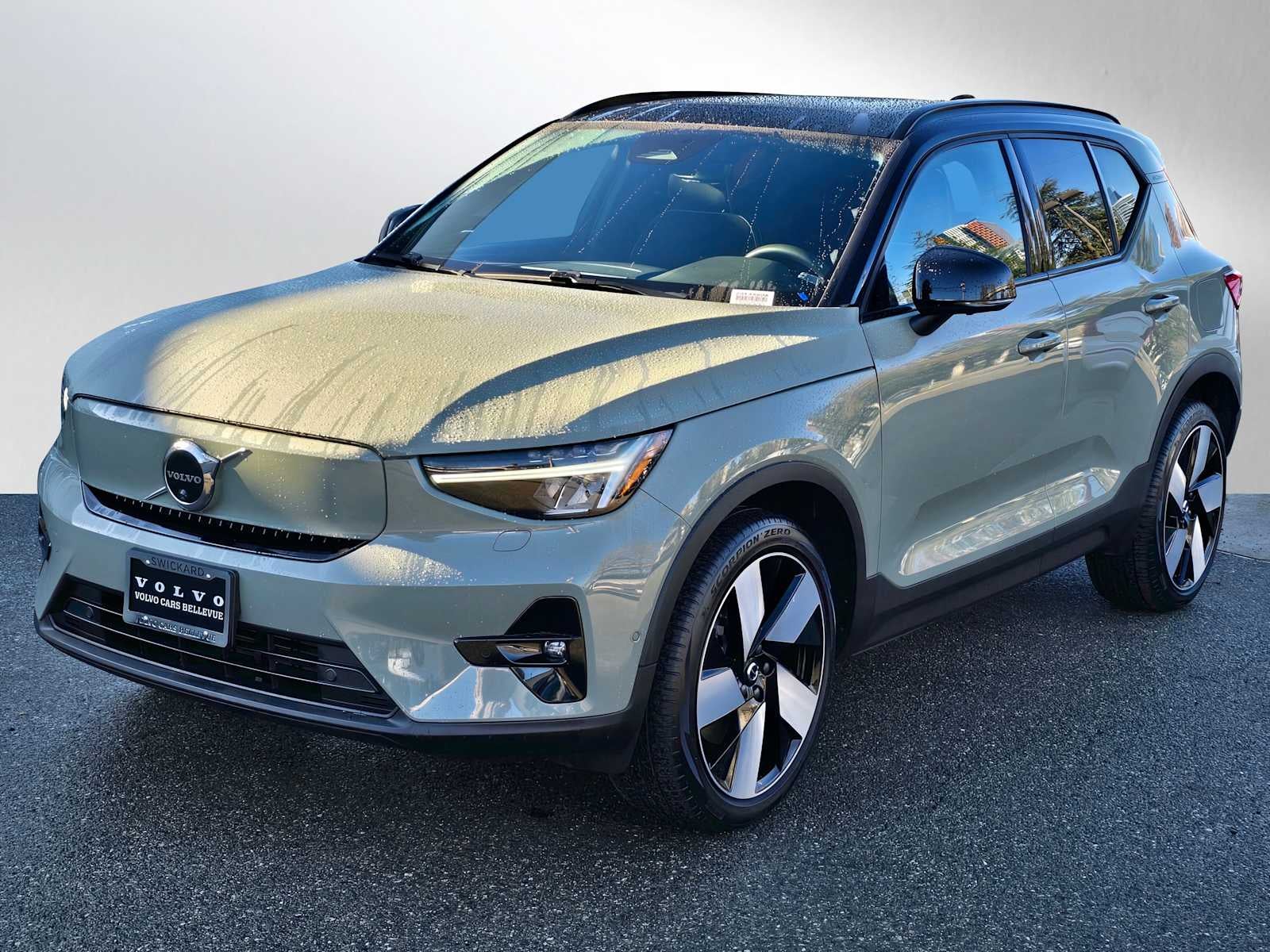 2023 Volvo XC40 Recharge Pure Electric Plus