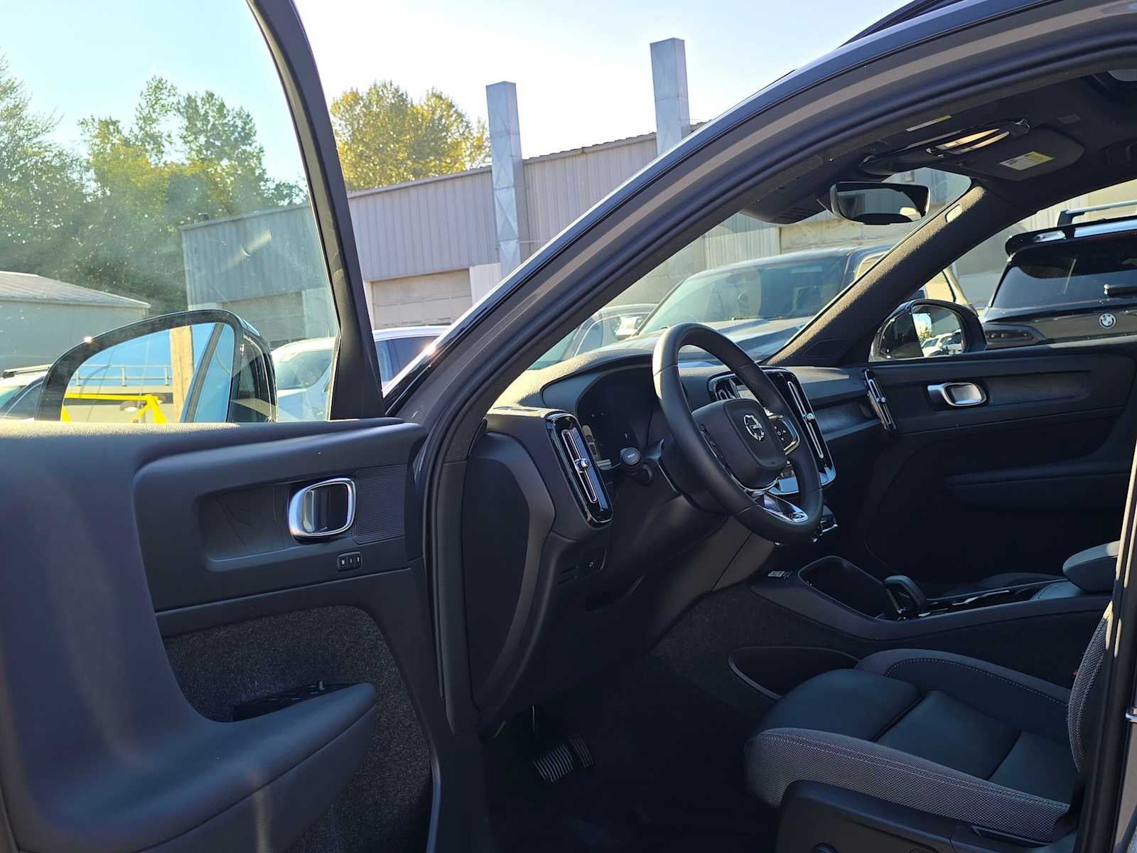 2023 Volvo XC40 Recharge Pure Electric Plus