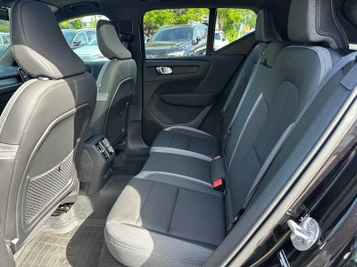 2025 Volvo EX40 Plus
