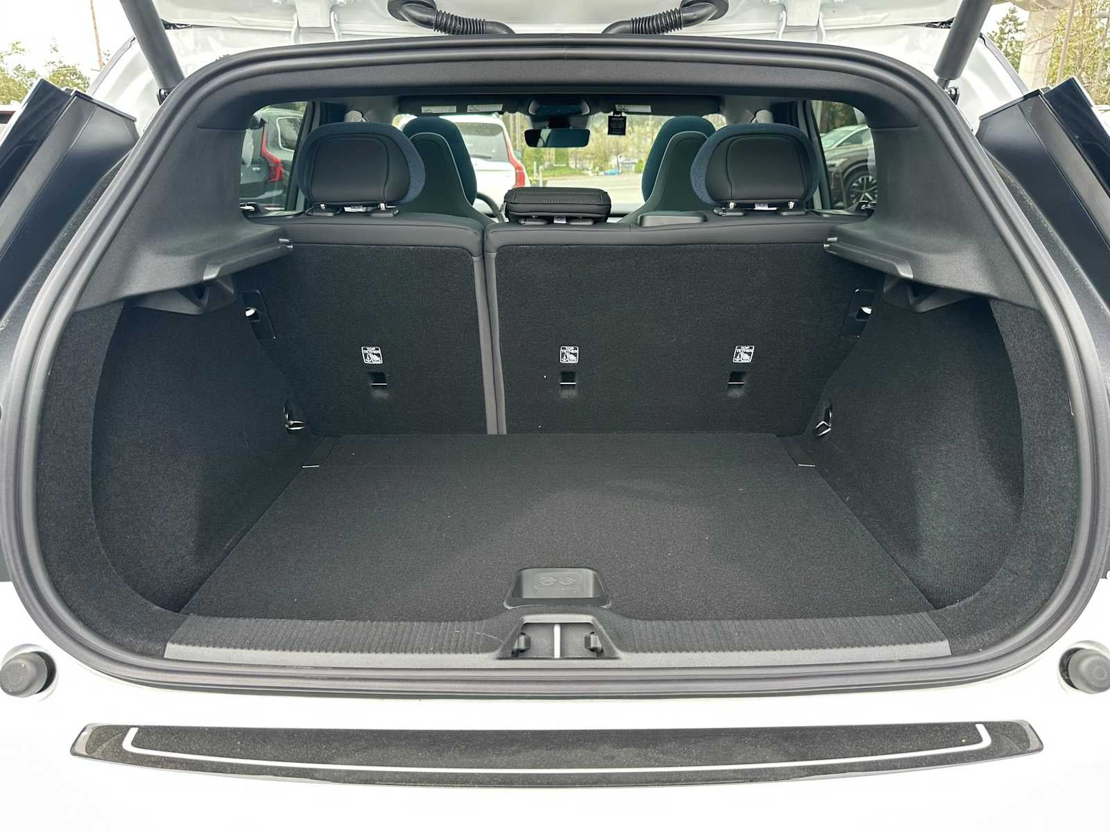 2025 Volvo EX30 Plus