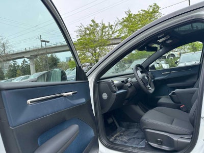 2025 Volvo EX30 Plus