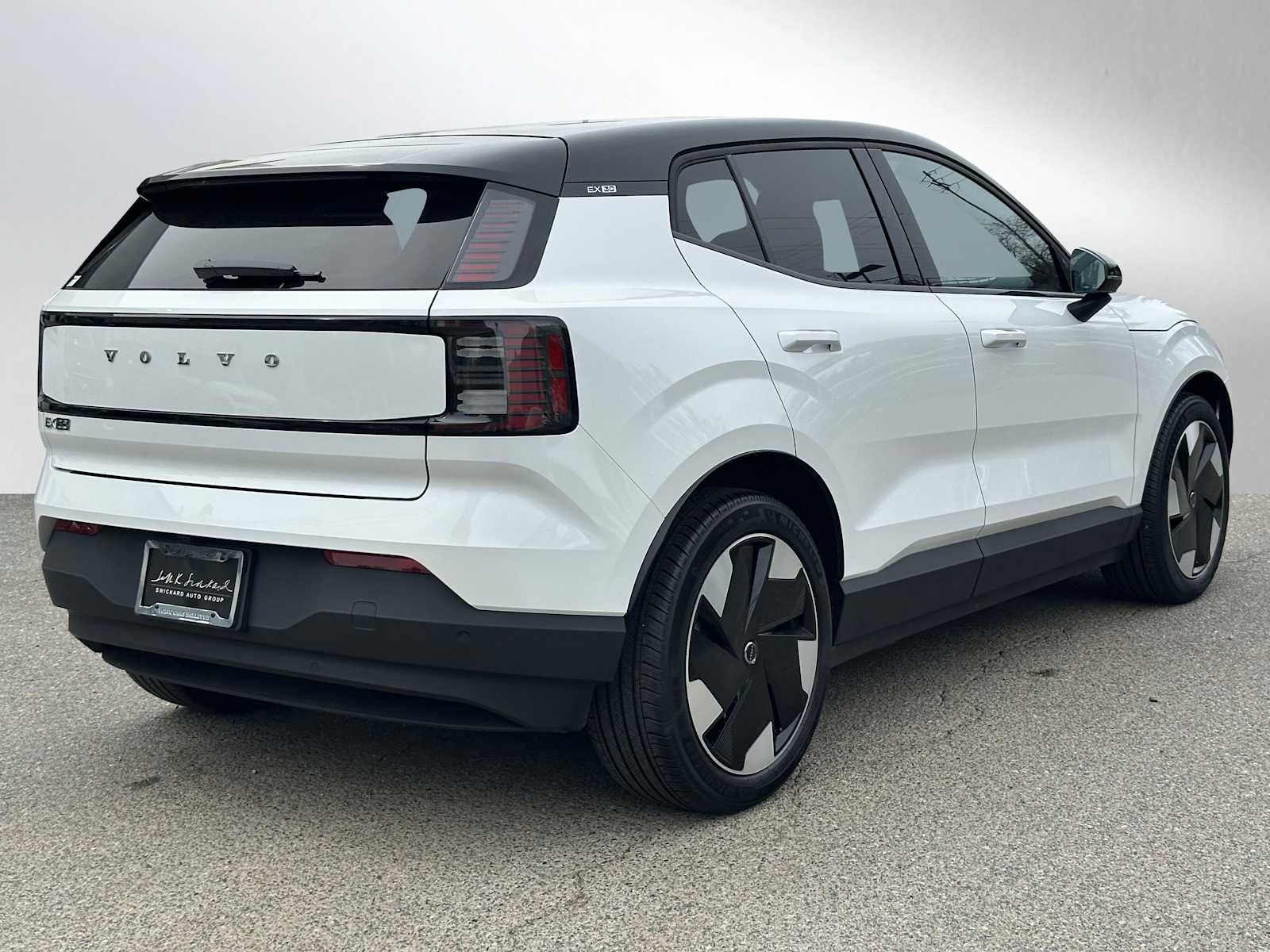 2025 Volvo EX30 Plus
