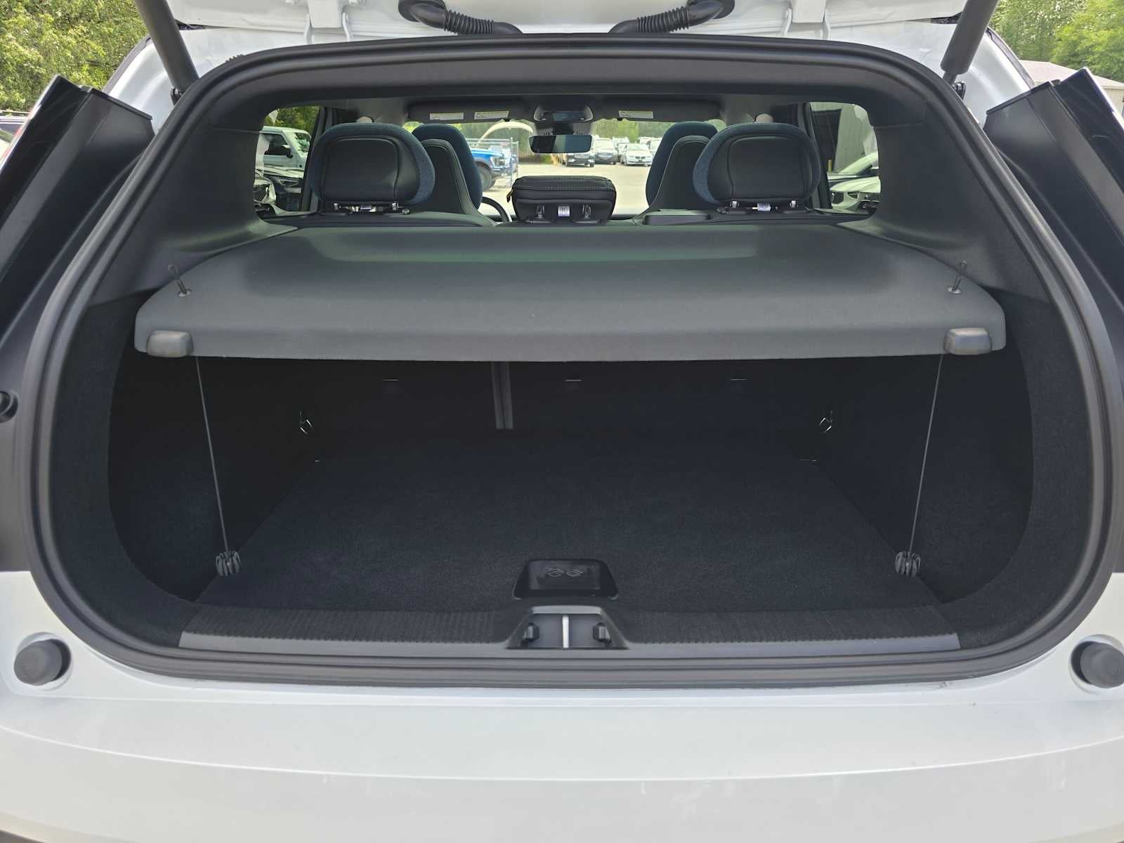 2025 Volvo EX30 Plus