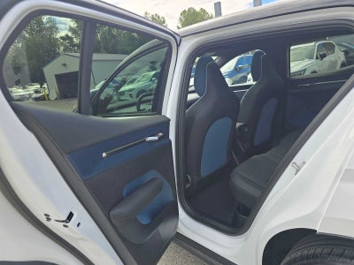 2025 Volvo EX30 Plus