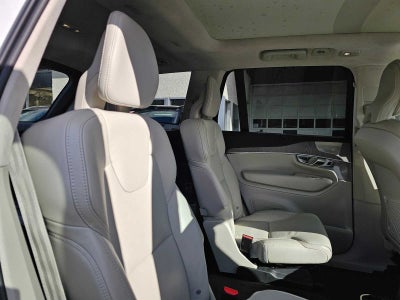 2023 Volvo XC90 Recharge Plug-In Hybrid Ultimate