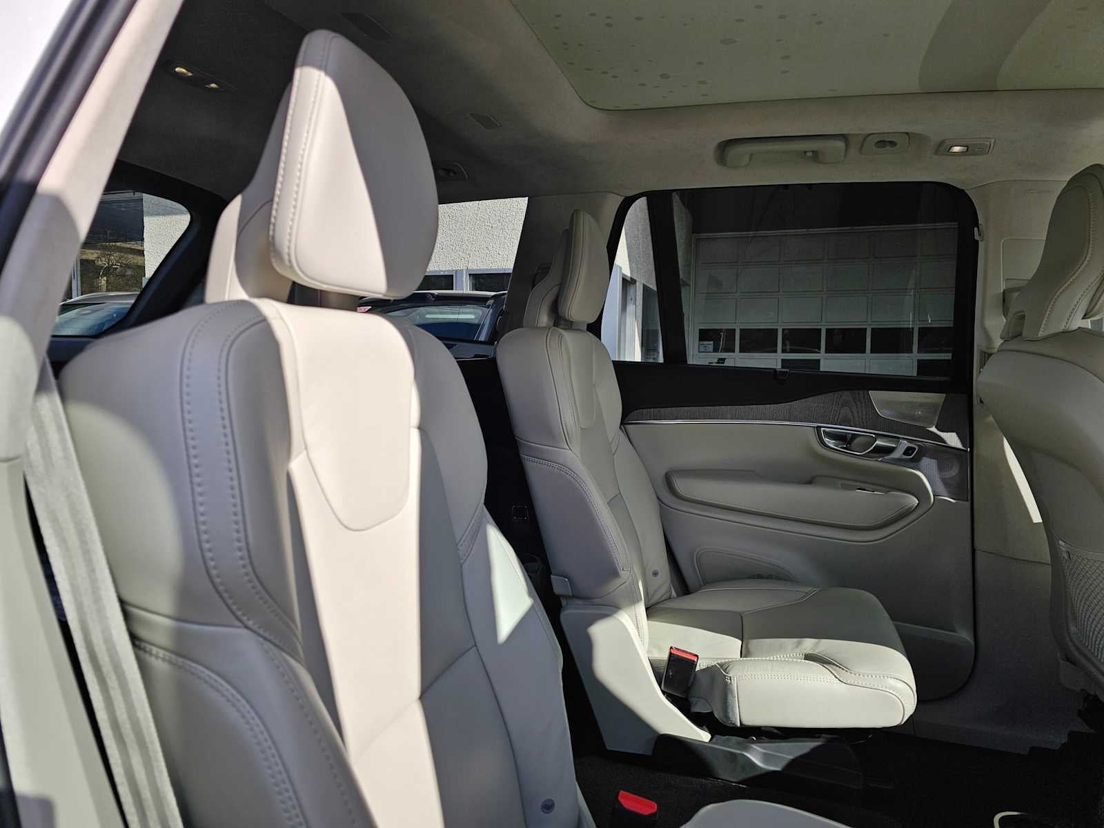 2023 Volvo XC90 Recharge Plug-In Hybrid Ultimate