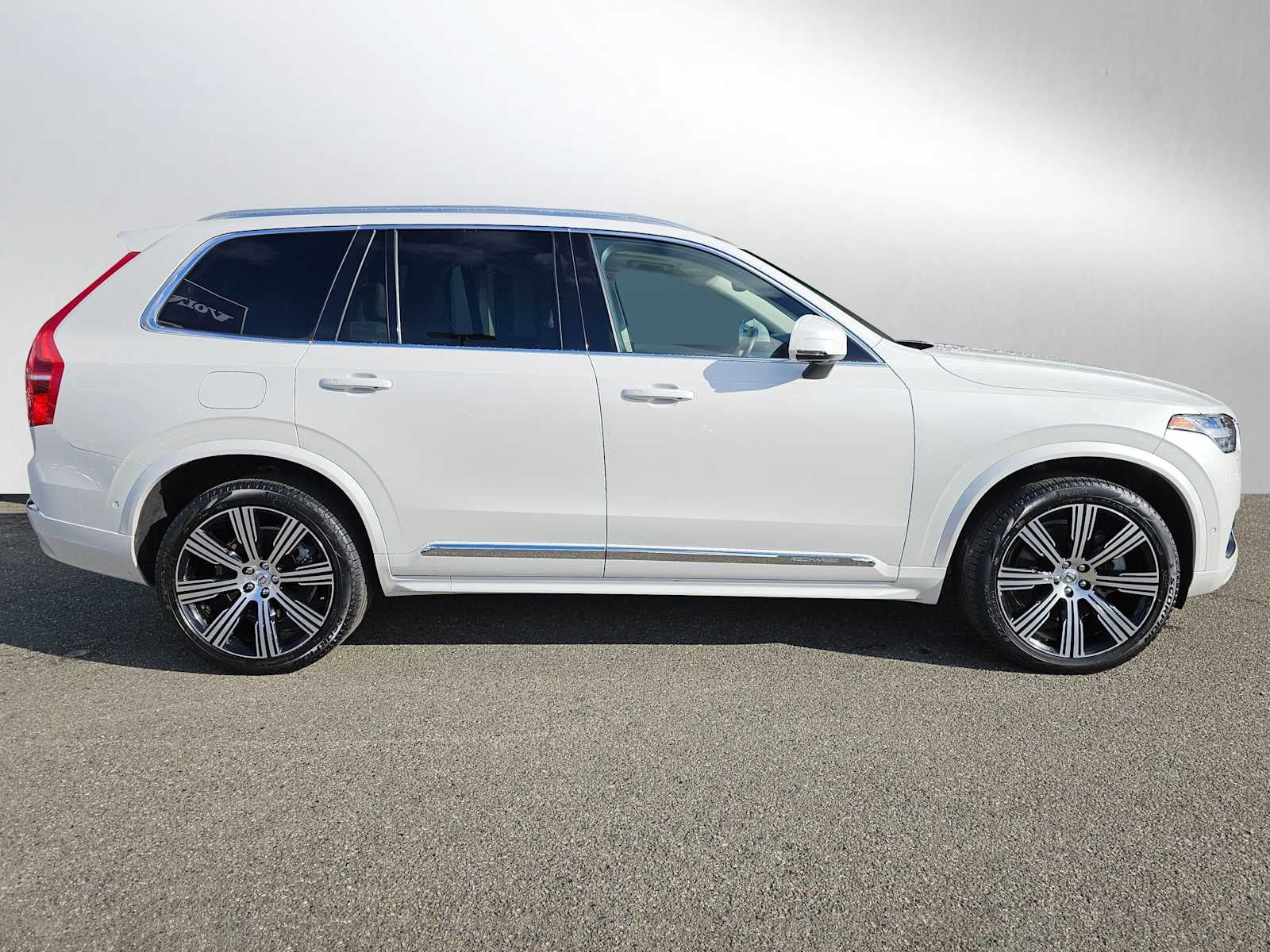 2023 Volvo XC90 Recharge Plug-In Hybrid Ultimate