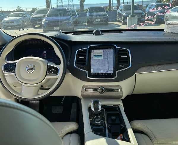 2023 Volvo XC90 Recharge Plug-In Hybrid Ultimate
