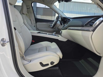 2023 Volvo XC90 Recharge Plug-In Hybrid Ultimate