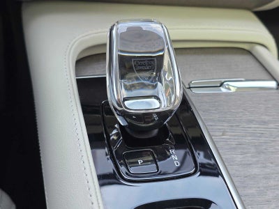 2023 Volvo XC90 Recharge Plug-In Hybrid Ultimate