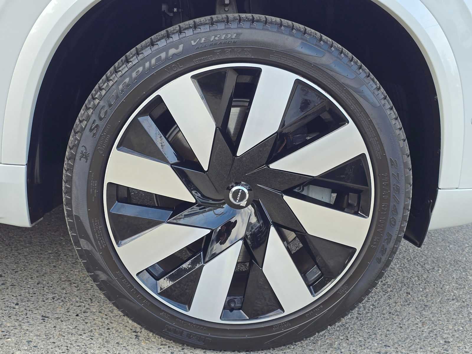 2023 Volvo XC90 Recharge Plug-In Hybrid Ultimate