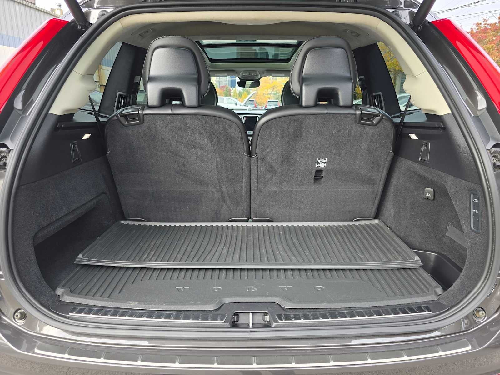 2023 Volvo XC90 Recharge Plug-In Hybrid Ultimate