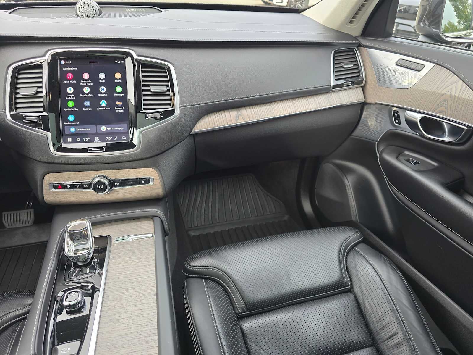 2023 Volvo XC90 Recharge Plug-In Hybrid Ultimate