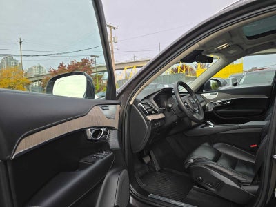 2023 Volvo XC90 Recharge Plug-In Hybrid Ultimate
