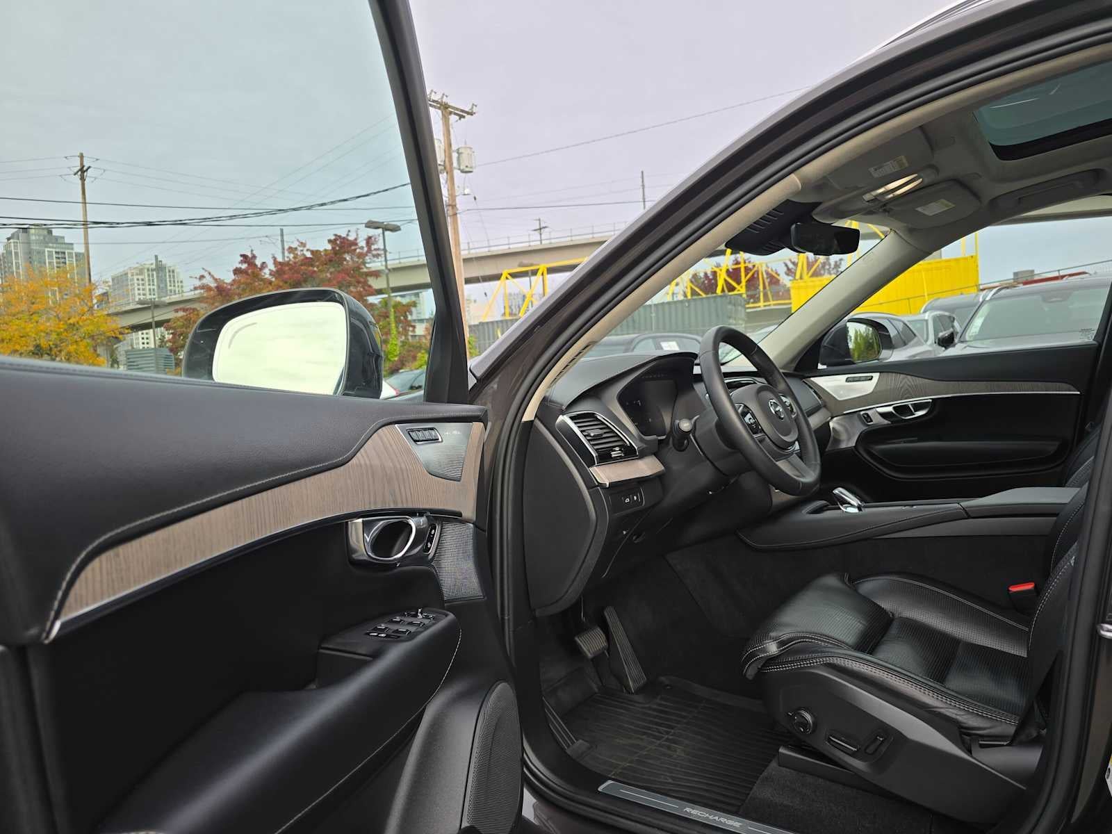 2023 Volvo XC90 Recharge Plug-In Hybrid Ultimate