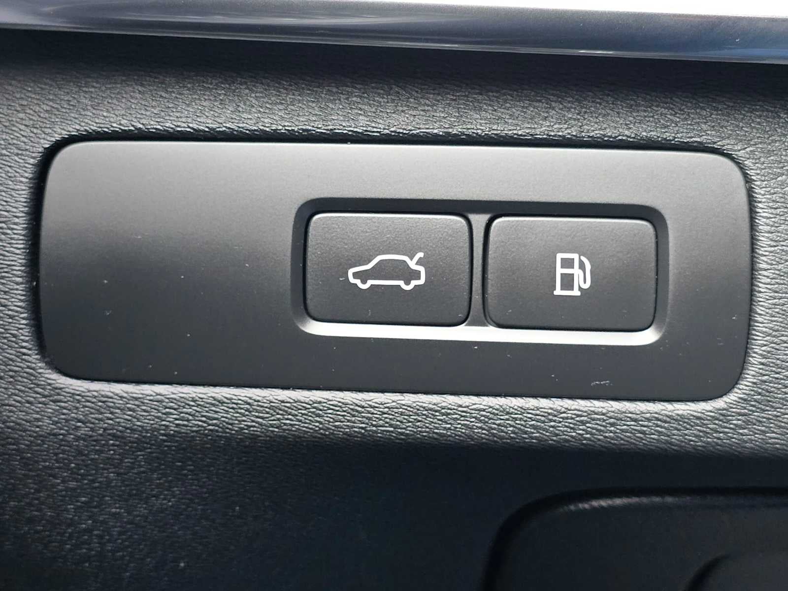 2023 Volvo XC90 Recharge Plug-In Hybrid Ultimate