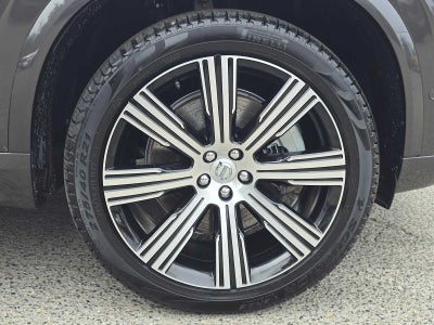 2023 Volvo XC90 Recharge Plug-In Hybrid Ultimate