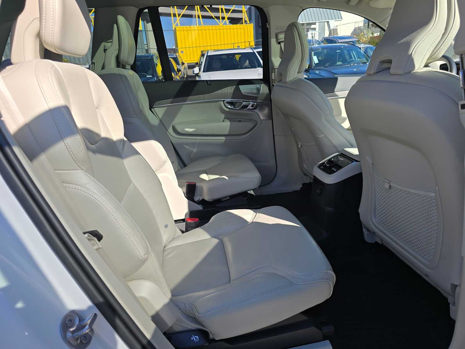 2023 Volvo XC90 Recharge Plug-In Hybrid Ultimate