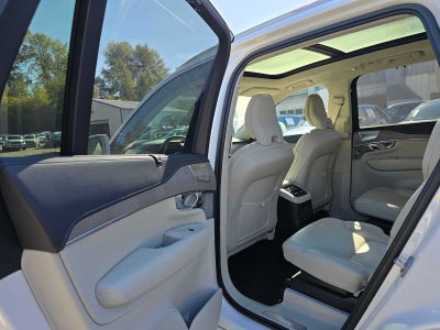 2023 Volvo XC90 Recharge Plug-In Hybrid Ultimate