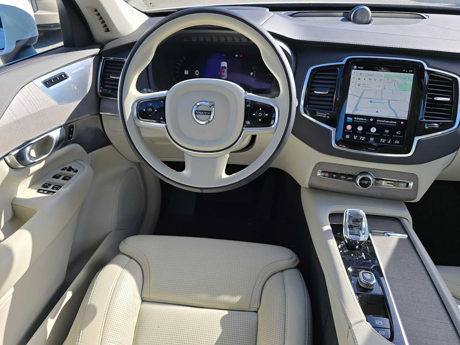 2023 Volvo XC90 Recharge Plug-In Hybrid Ultimate
