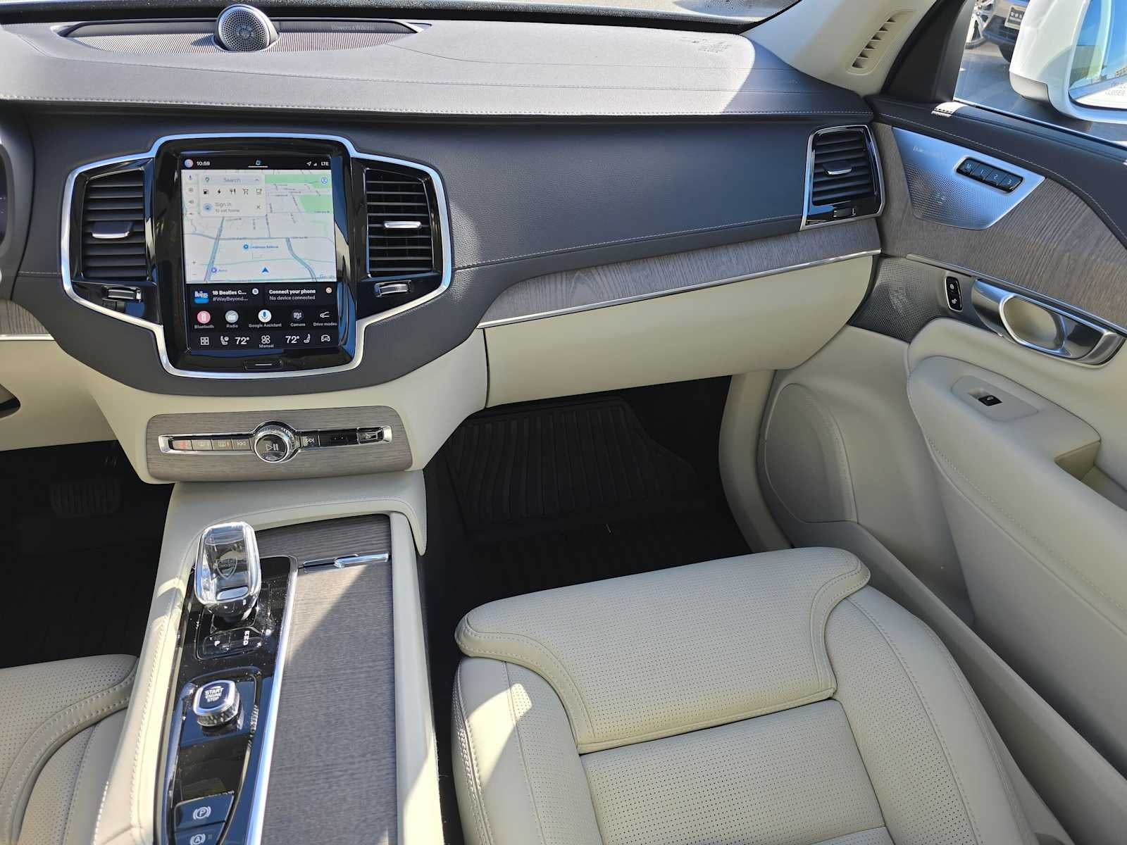 2023 Volvo XC90 Recharge Plug-In Hybrid Ultimate