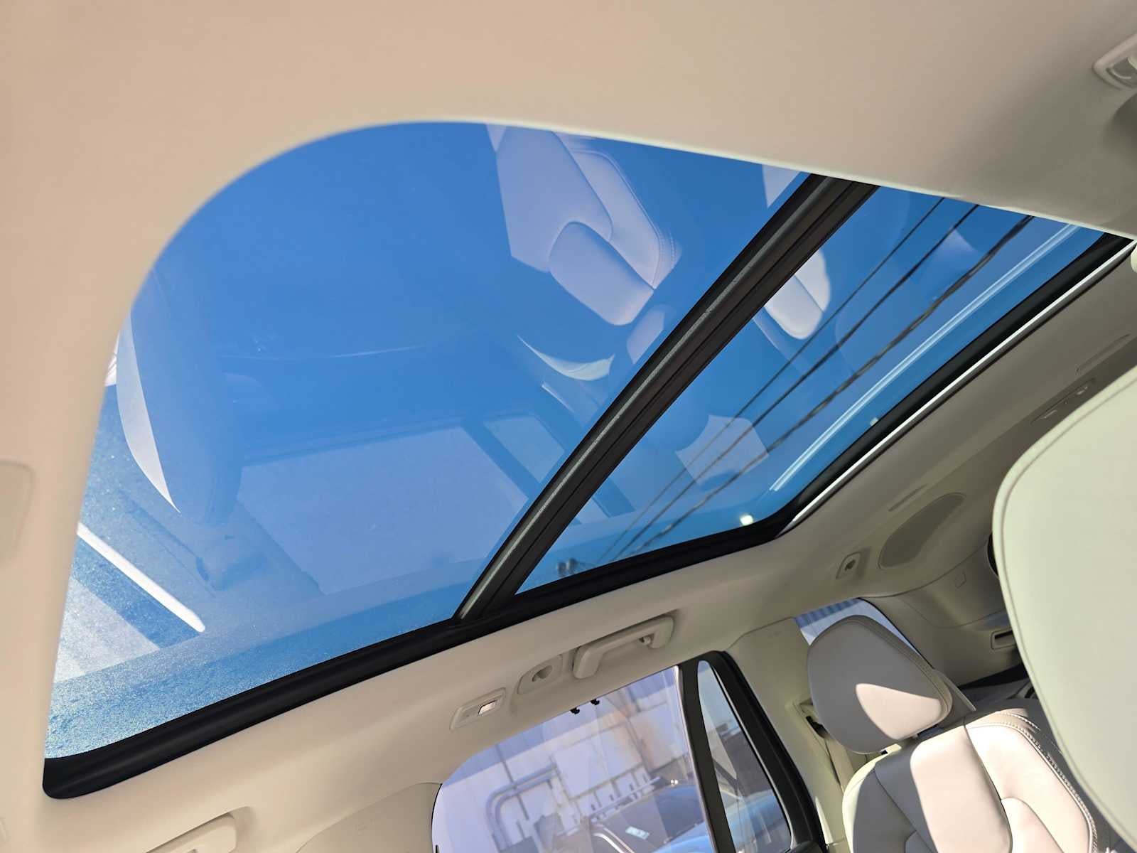2023 Volvo XC90 Recharge Plug-In Hybrid Ultimate