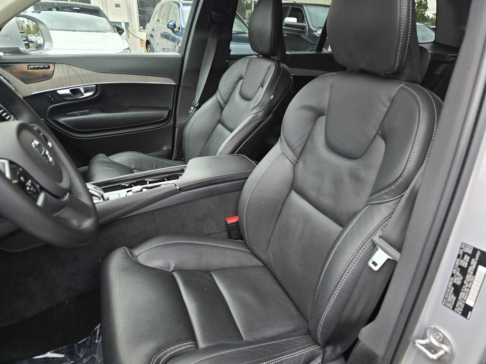 2023 Volvo XC90 Recharge Plug-In Hybrid Ultimate