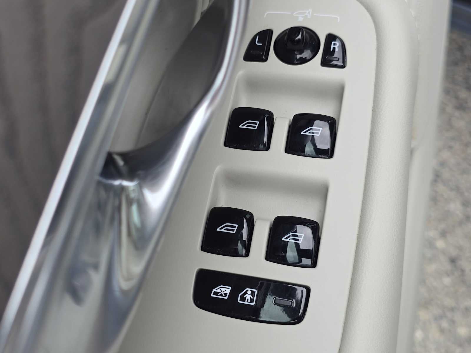 2023 Volvo XC90 Recharge Plug-In Hybrid Ultimate