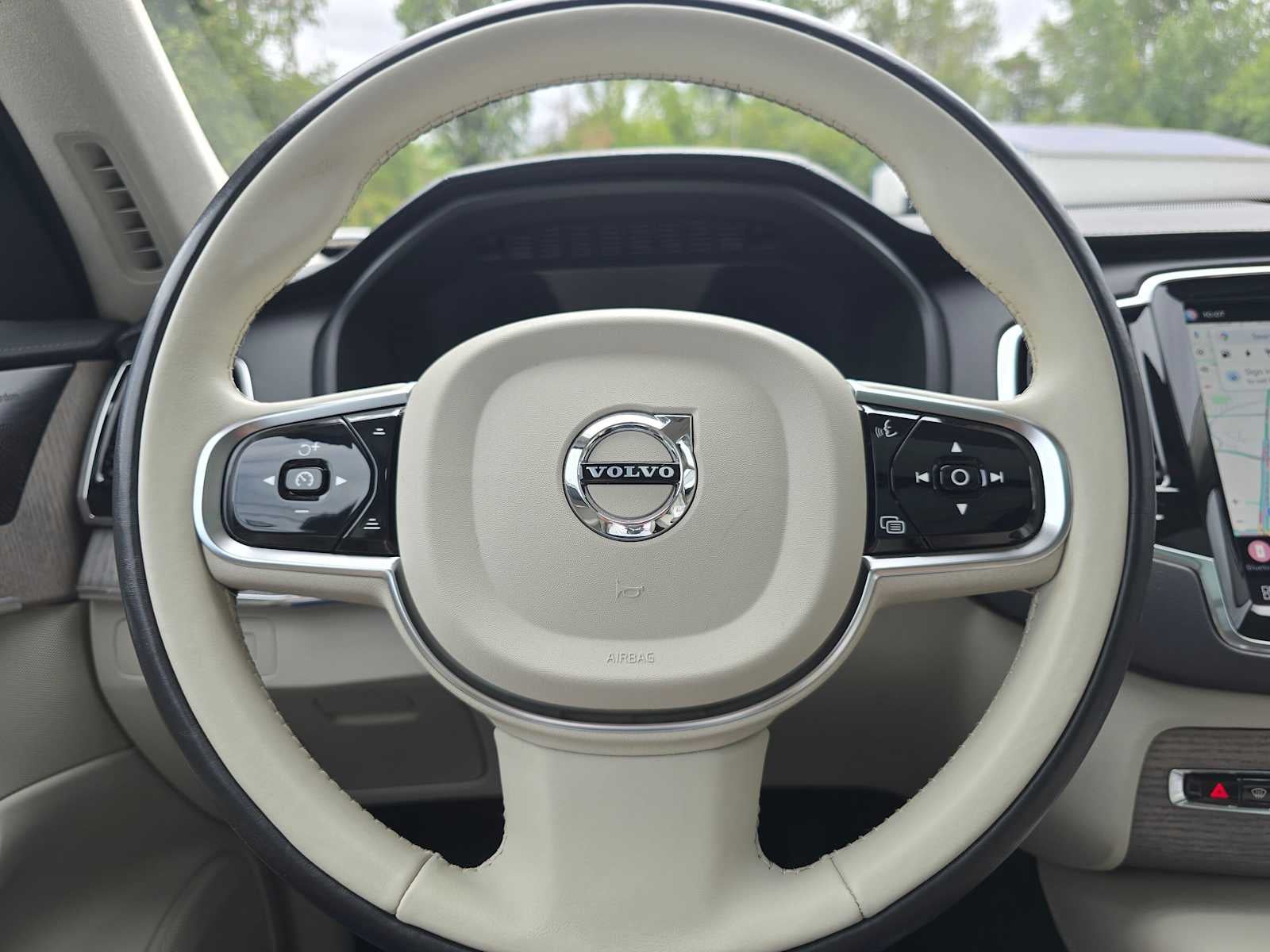 2023 Volvo XC90 Recharge Plug-In Hybrid Ultimate