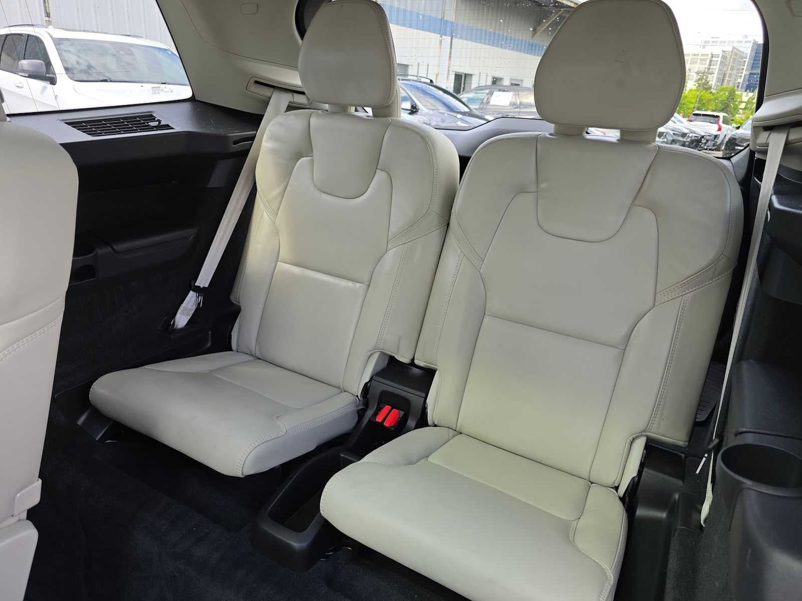 2023 Volvo XC90 Recharge Plug-In Hybrid Ultimate