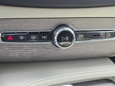 2023 Volvo XC90 Recharge Plug-In Hybrid Ultimate