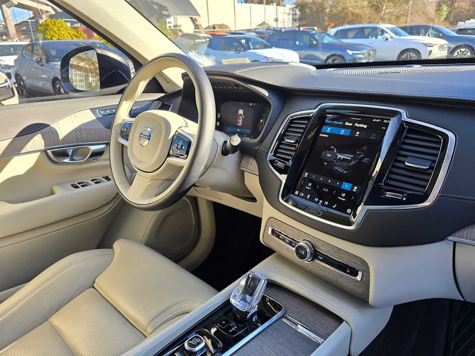 2023 Volvo XC90 Recharge Plug-In Hybrid Ultimate