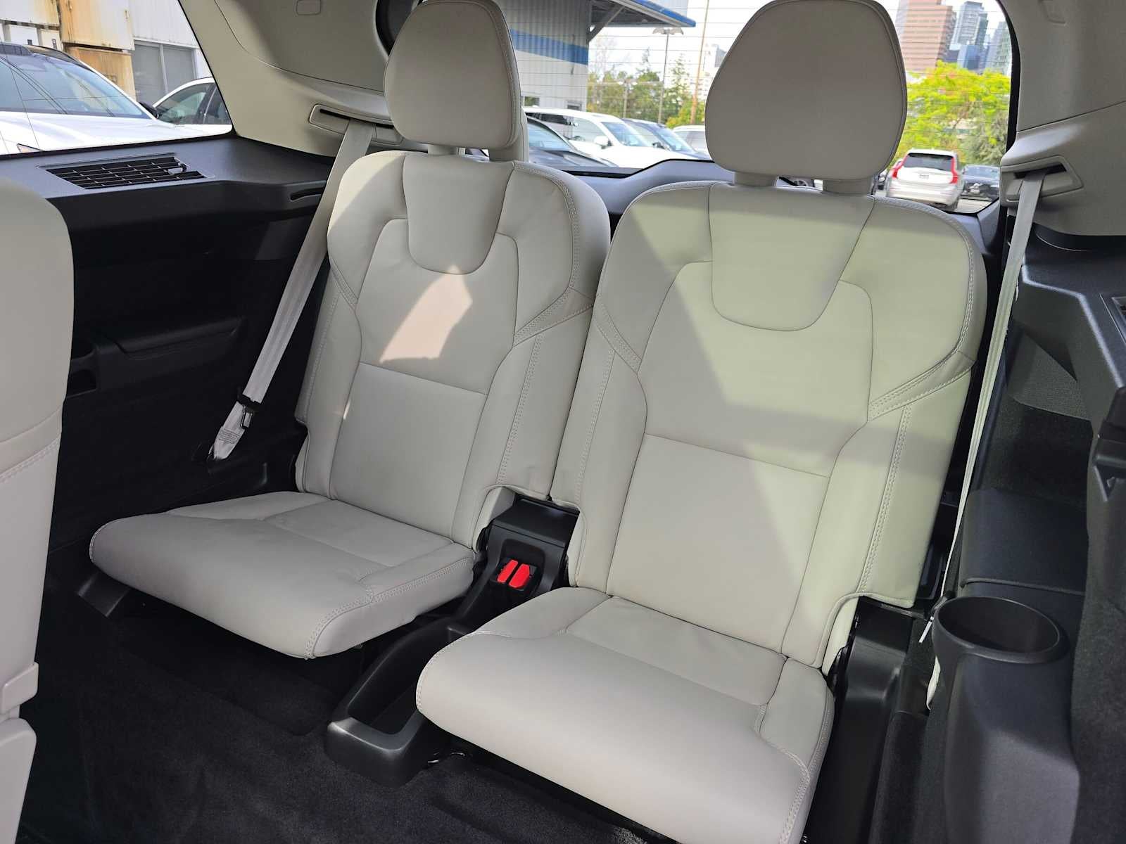 2023 Volvo XC90 Recharge Plug-In Hybrid Ultimate