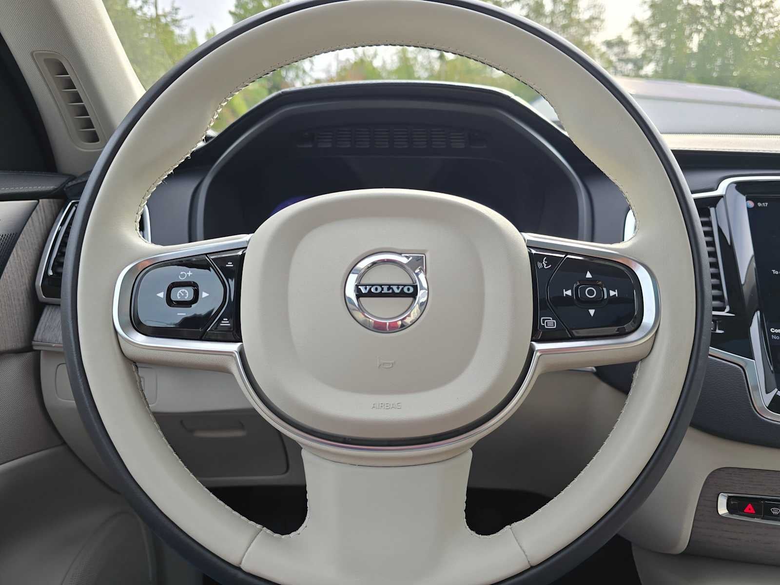 2023 Volvo XC90 Recharge Plug-In Hybrid Ultimate