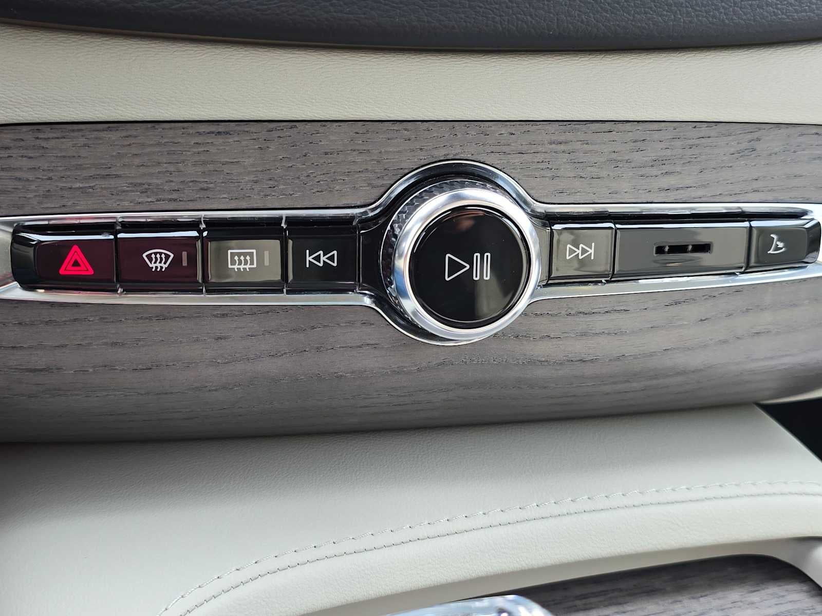 2023 Volvo XC90 Recharge Plug-In Hybrid Ultimate