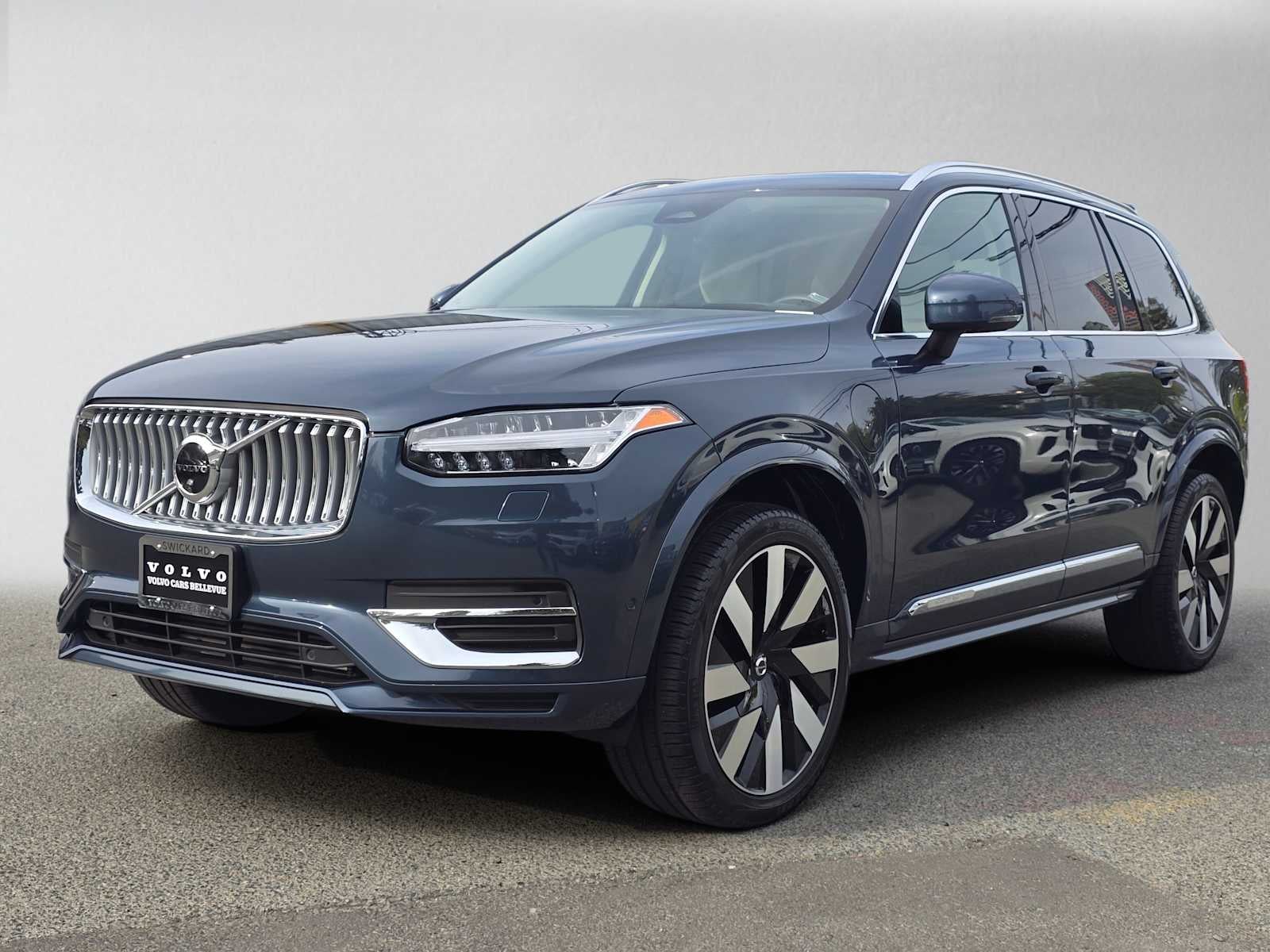 2023 Volvo XC90 Recharge Plug-In Hybrid Ultimate
