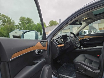 2023 Volvo XC90 Recharge Plug-In Hybrid Plus