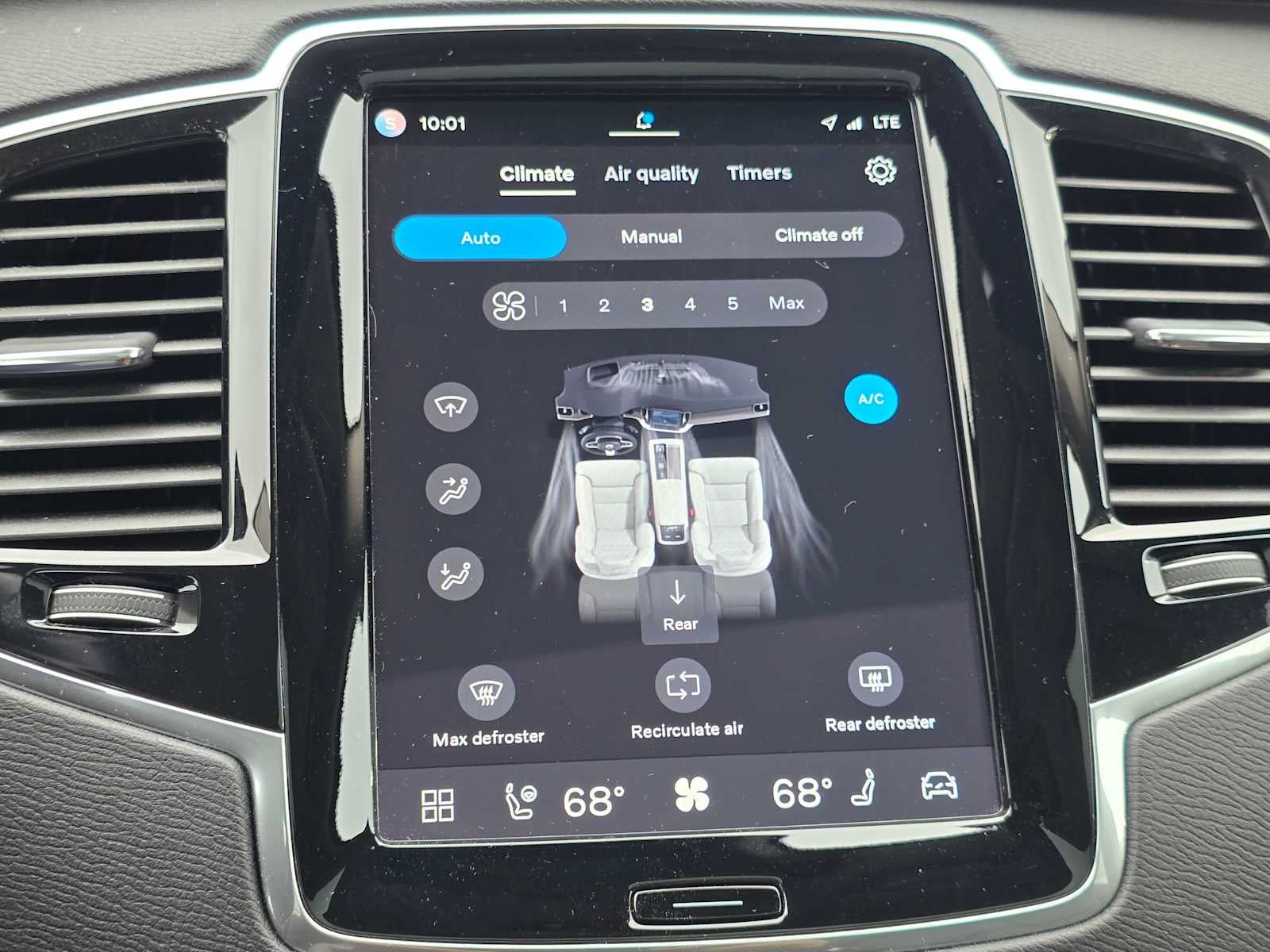 2023 Volvo XC90 Recharge Plug-In Hybrid Plus