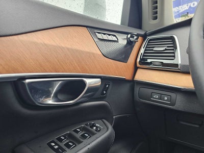 2023 Volvo XC90 Recharge Plug-In Hybrid Plus