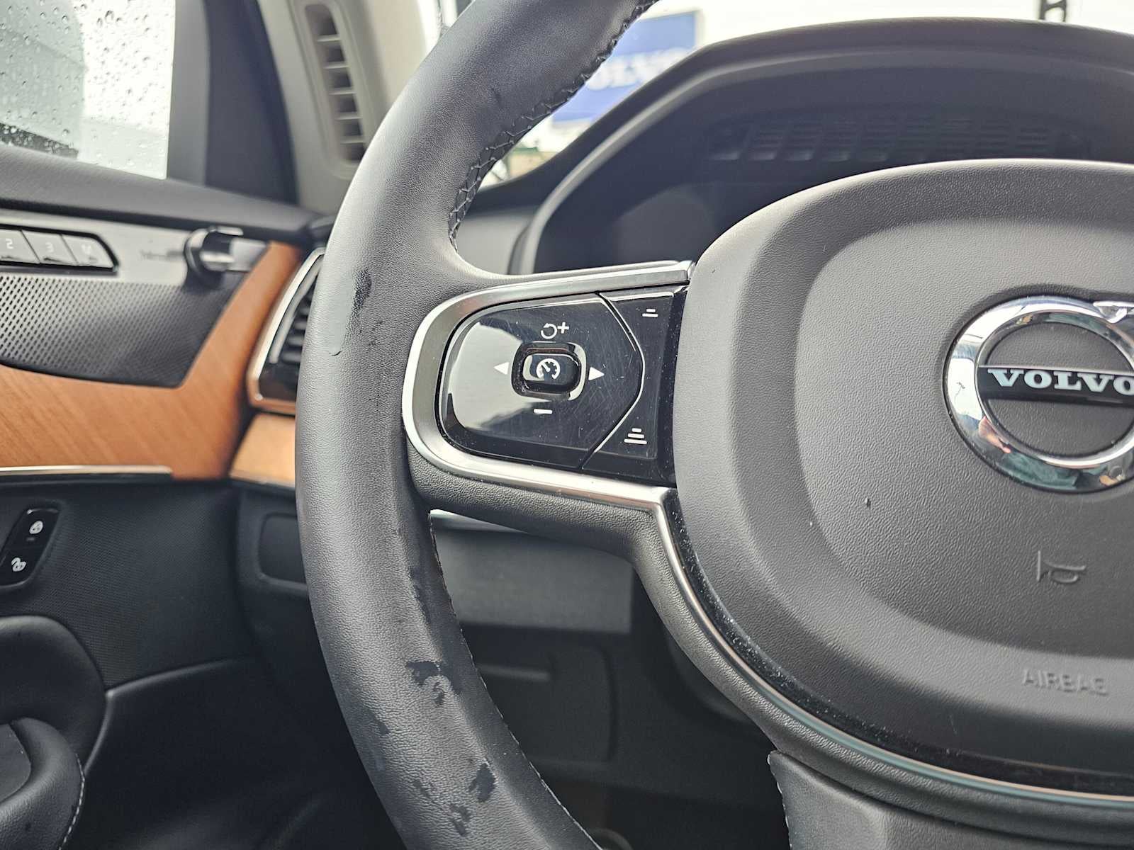 2023 Volvo XC90 Recharge Plug-In Hybrid Plus