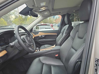 2023 Volvo XC90 Recharge Plug-In Hybrid Plus