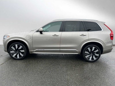 2023 Volvo XC90 Recharge Plug-In Hybrid Ultimate Bright Theme
