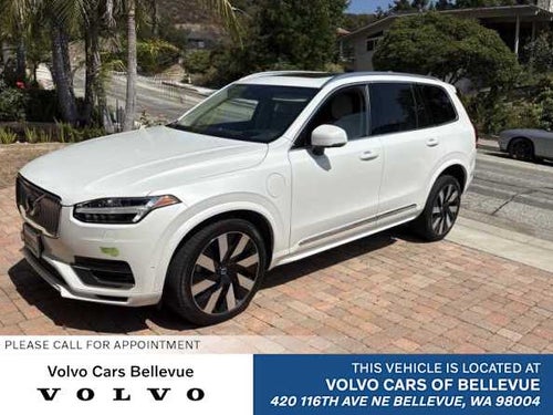 2023 Volvo XC90 Recharge Plug-In Hybrid Ultimate Bright Theme